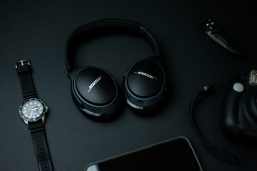 Top 8 Best Wireless Headphones in 2025
